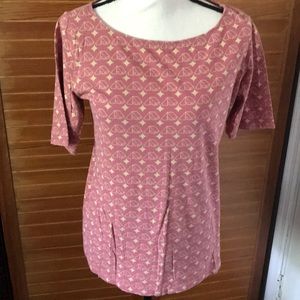 UNIQLO elbow sleeve S pink patterned top
